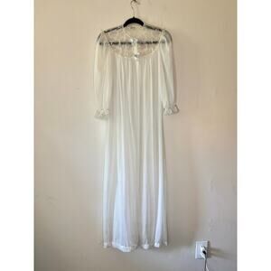 Vintage 1960s White Nylon Peignoir Robe Lingerie Loungewear Bridal Bride